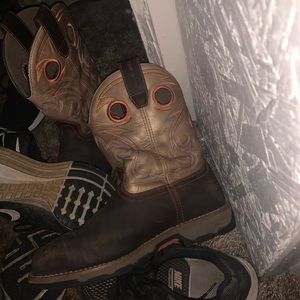 Artist steel toe boots